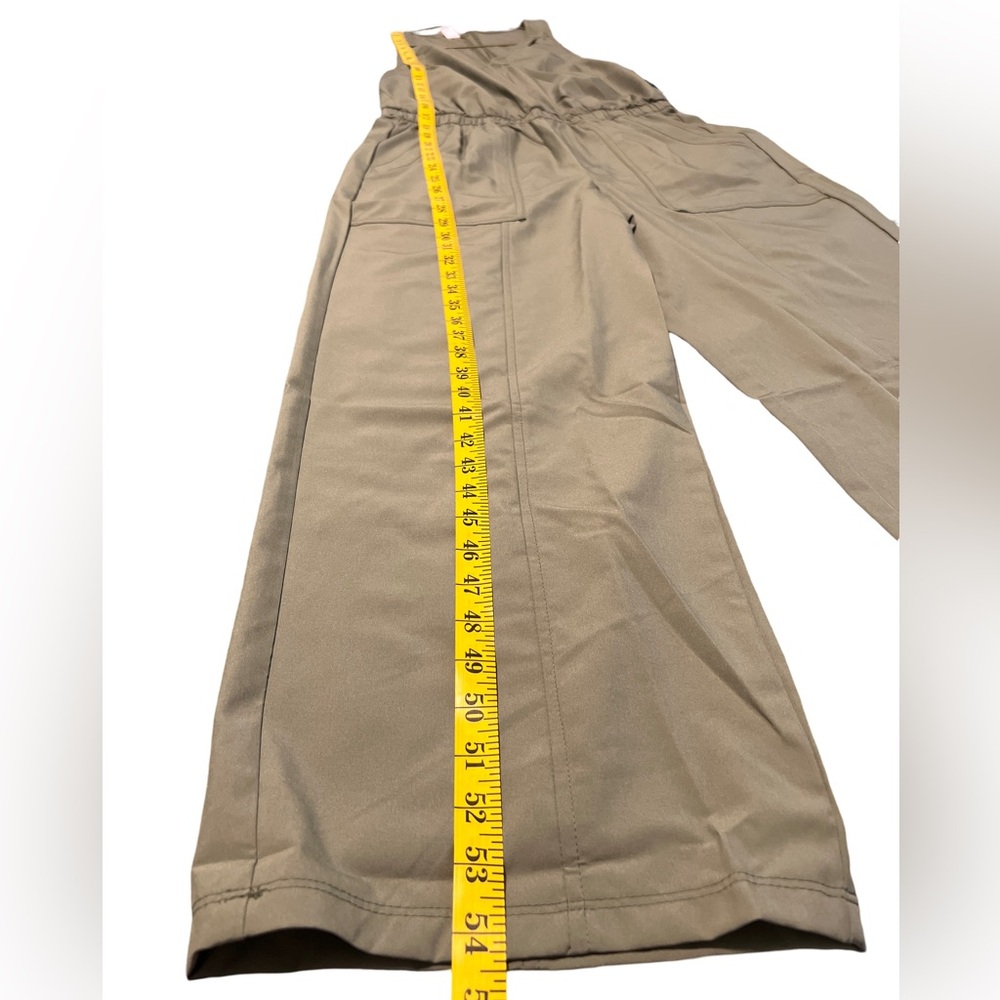 Jumpsuit - Picture 6 of 7